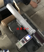 寧波某客戶(hù)為合金鋼螺栓和鑲件，風(fēng)力發(fā)電葉片襯套定制的專(zhuān)用噴砂